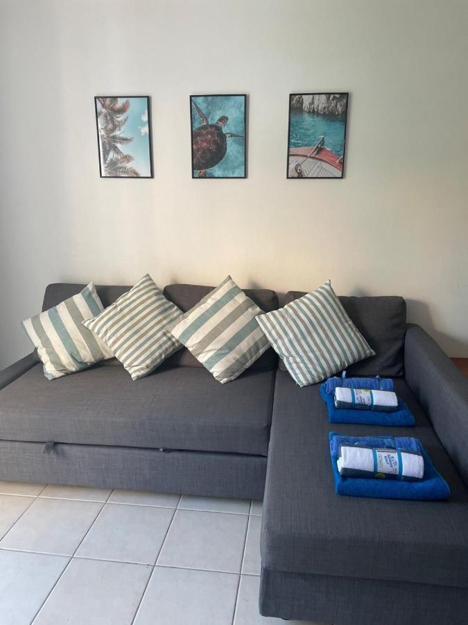 Ferienwohnung Beautiful Regina gardens Paphos Exterior foto